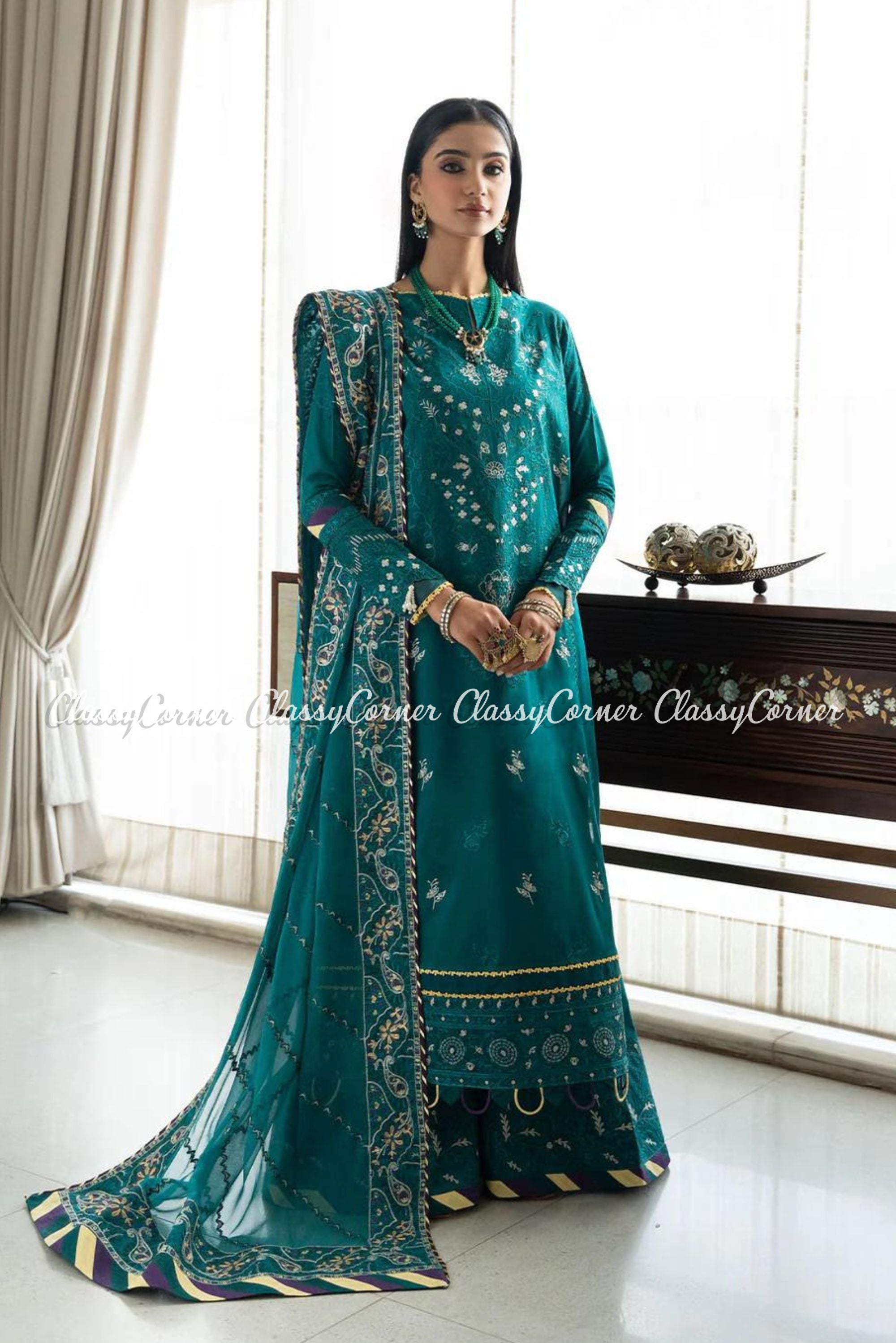 fancy dress for pakistani wedding