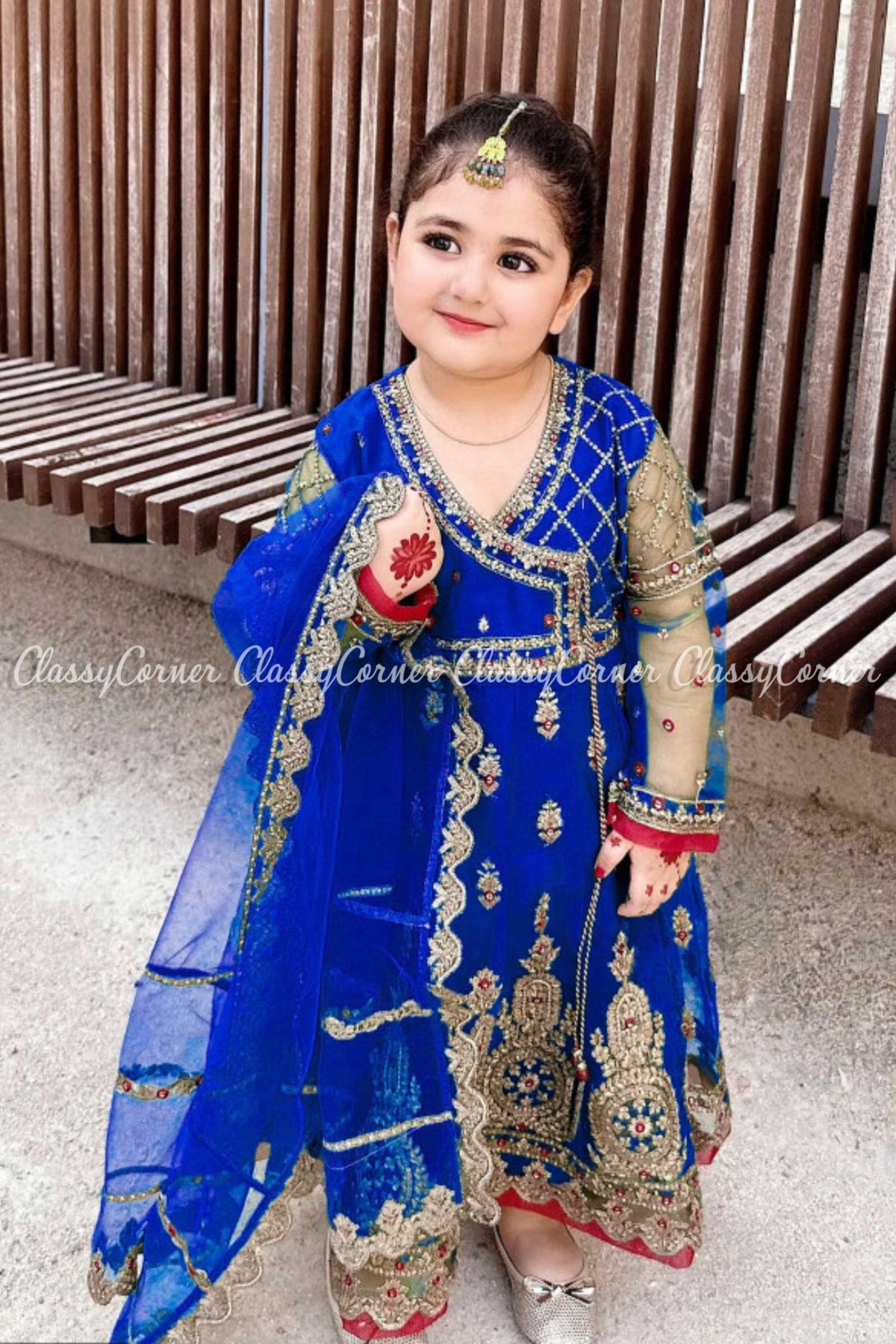 Blue Girl&#39;s Net Embroidered Party Wear Anarkali Dress