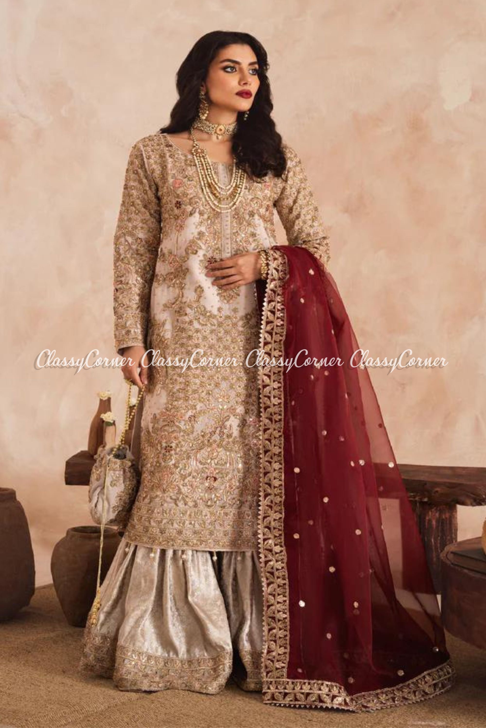indian wedding outfit for women
