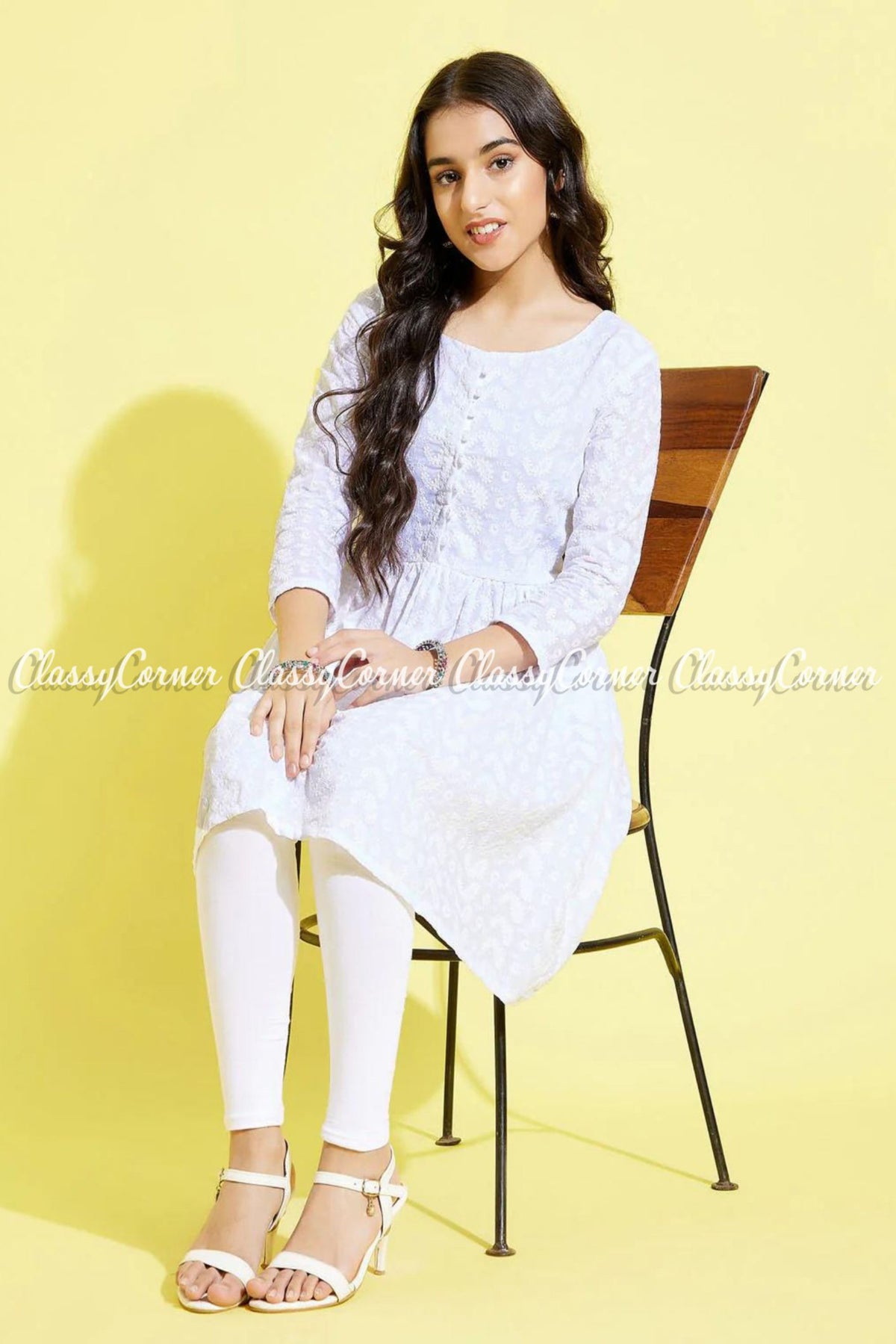 Girl&#39;s White Pure Cotton Embroidered Indian Kurta Payjama