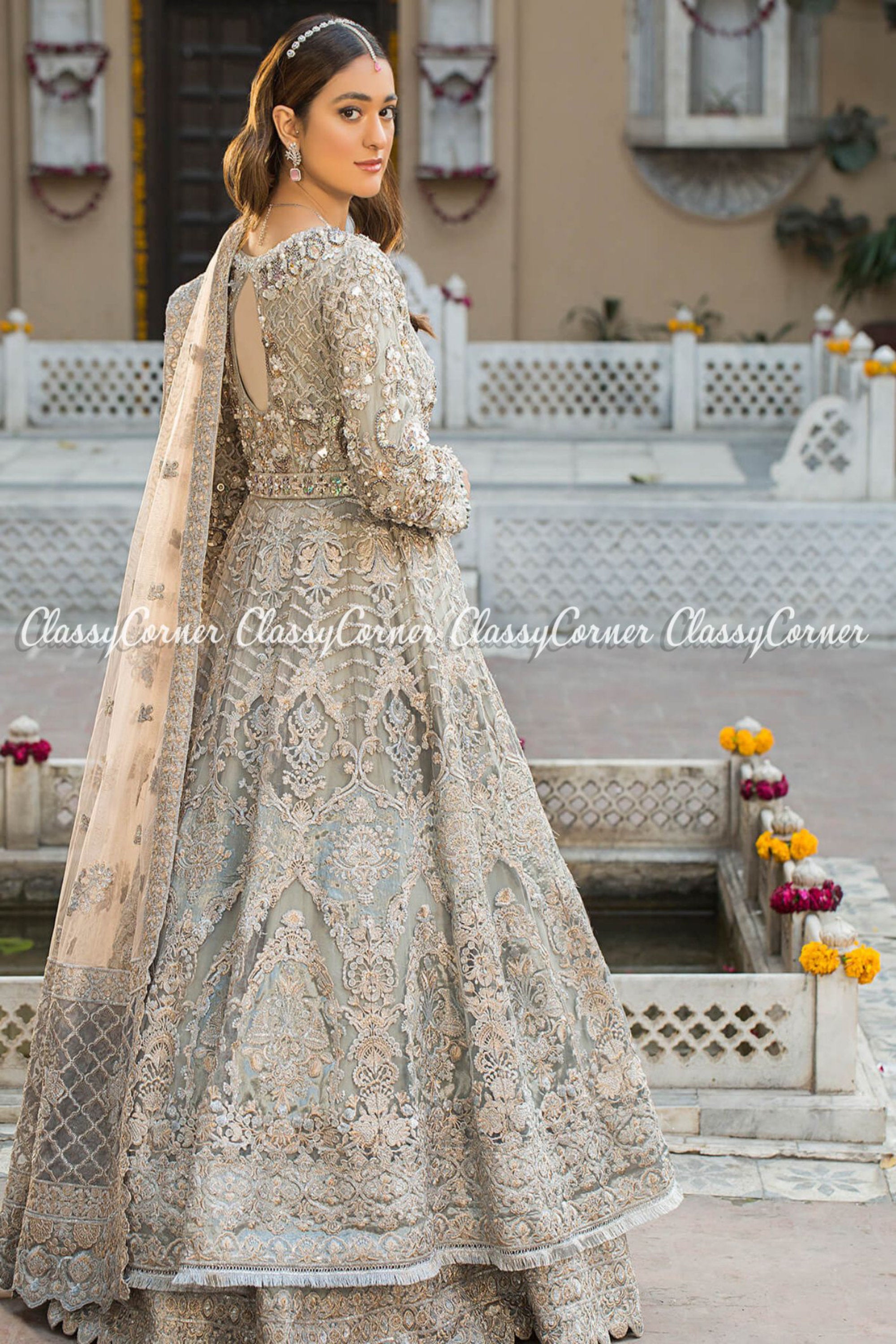 Latest Pakistani Bridal Dresses and Trends 2021-2022